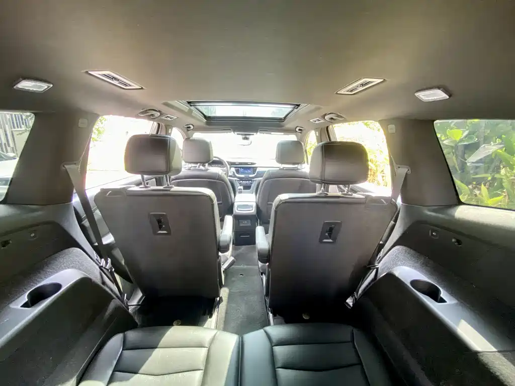 Cadillac XT6 2022 2.0T six-seat four-wheel drive luxury model купить на сайте DeffCars