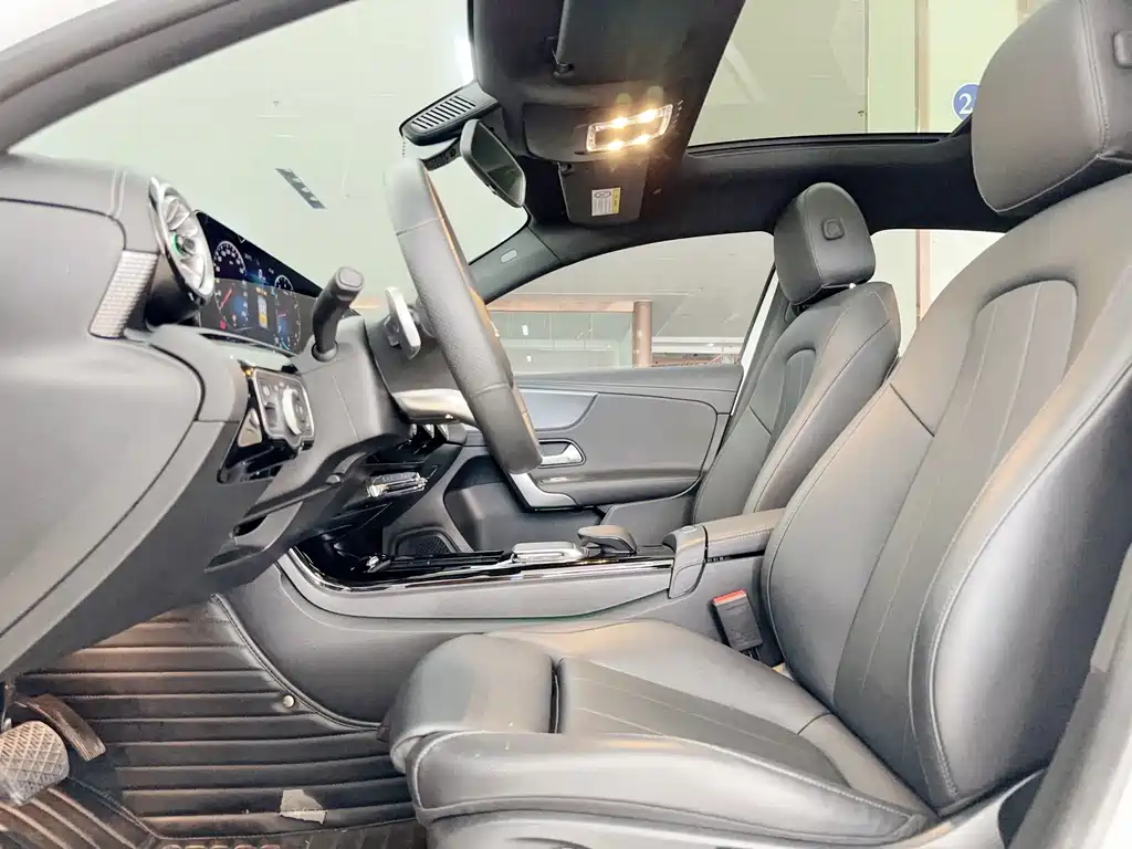Mercedes-Benz A-Class 2022 A 200 L Sports Sedan Fashionable купить на сайте DeffCars