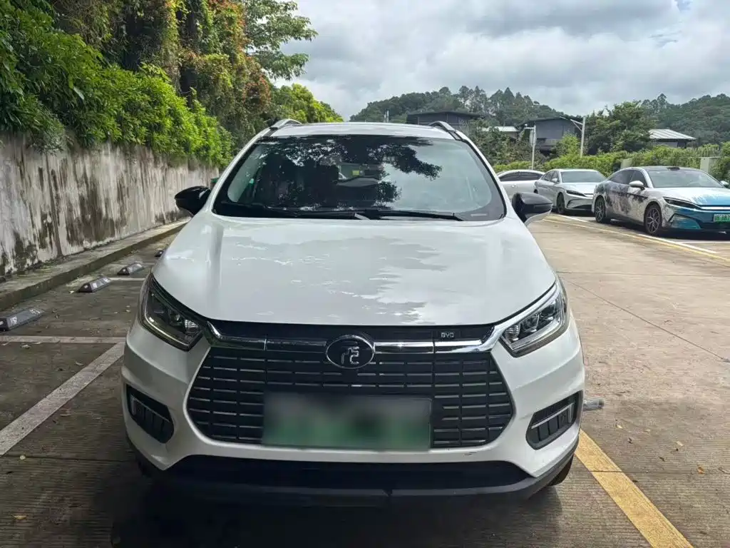 Yuan New Energy 2019 EV535 High Energy Pilot Edition купить на сайте DeffCars