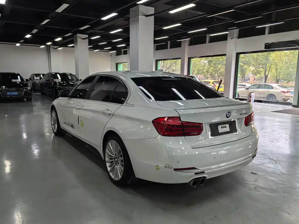 BMW 3 Series 2018 320Li Fashion Model купить на сайте DeffCars