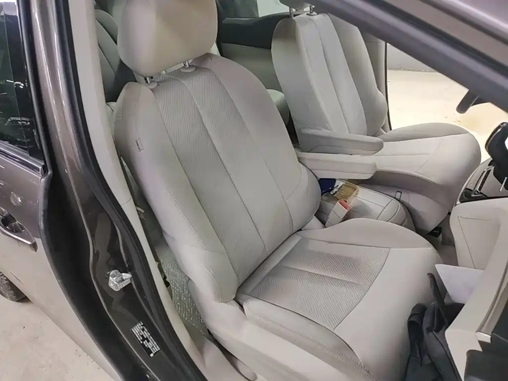 Buick GL8 2023 Land Business Class Comfort Type купить на сайте DeffCars