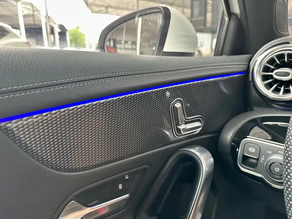 Mercedes-Benz A-Class 2020 A 200 L Sports Sedan купить на сайте DeffCars