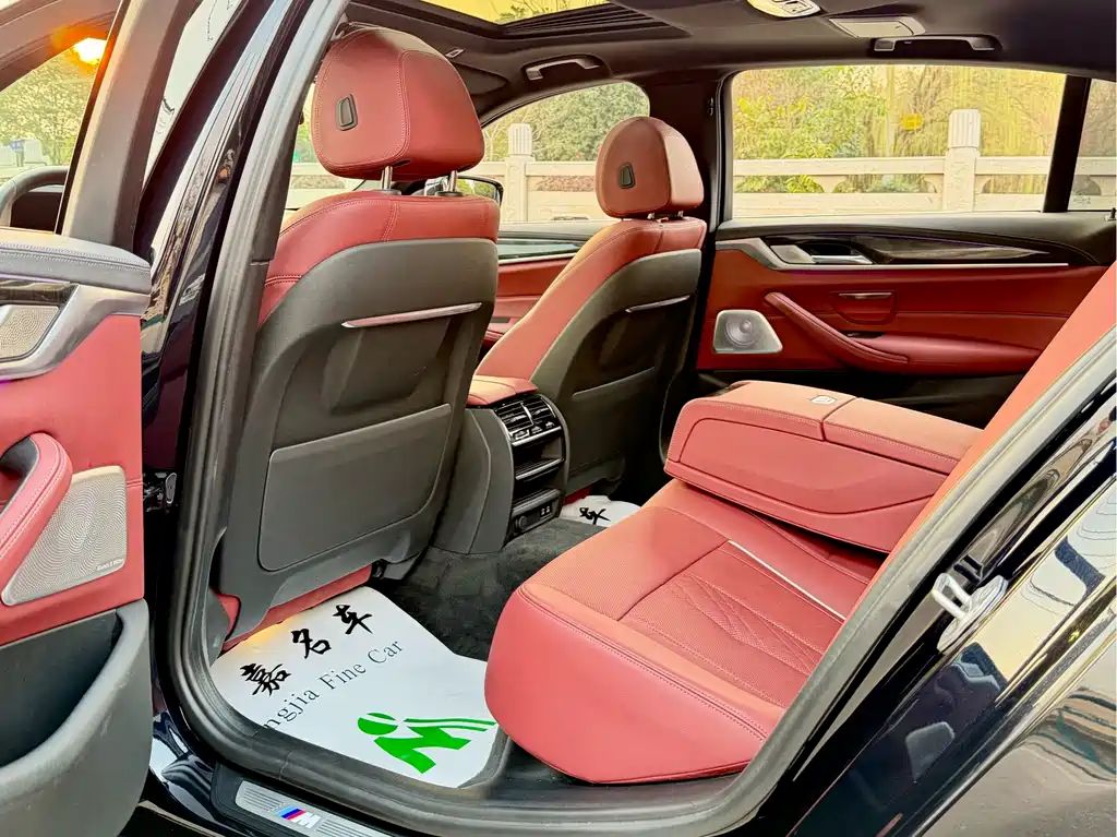 BMW 5 Series 2022 525Li M Sports Package купить на сайте DeffCars