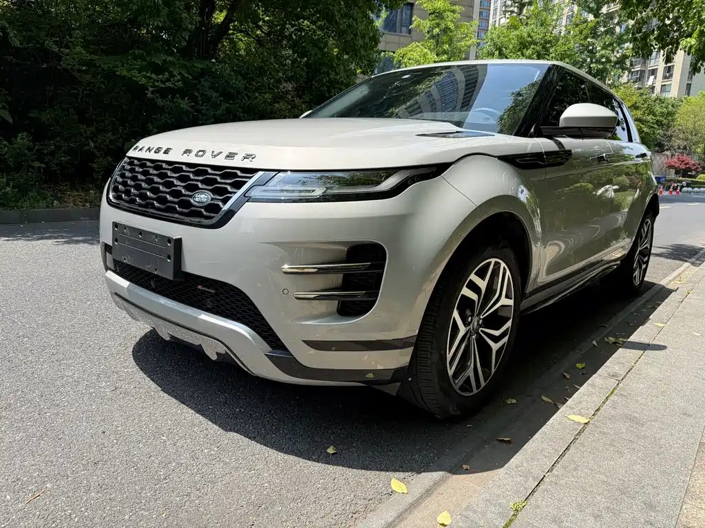Range Rover Evoque 2023 Evoque L 249PS Deluxe Edition купить на сайте DeffCars