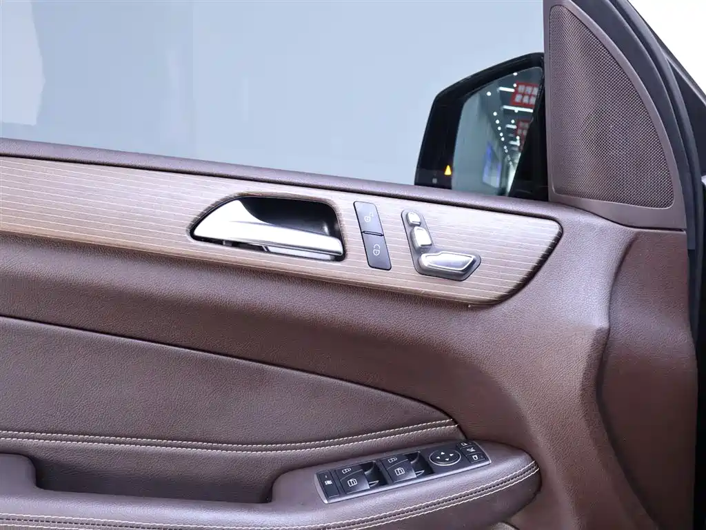 Mercedes-Benz GLE 2018 GLE 320 4MATIC Luxury Edition купить на сайте DeffCars