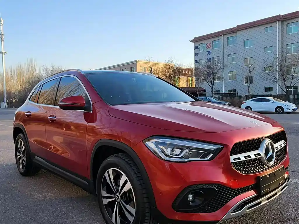 Mercedes-Benz GLA 2020 GLA 200 купить на сайте DeffCars