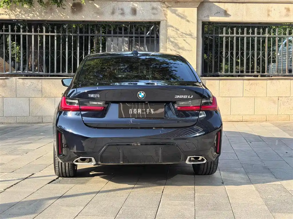 BMW 3 Series 2025 325Li M Sports Package купить на сайте DeffCars