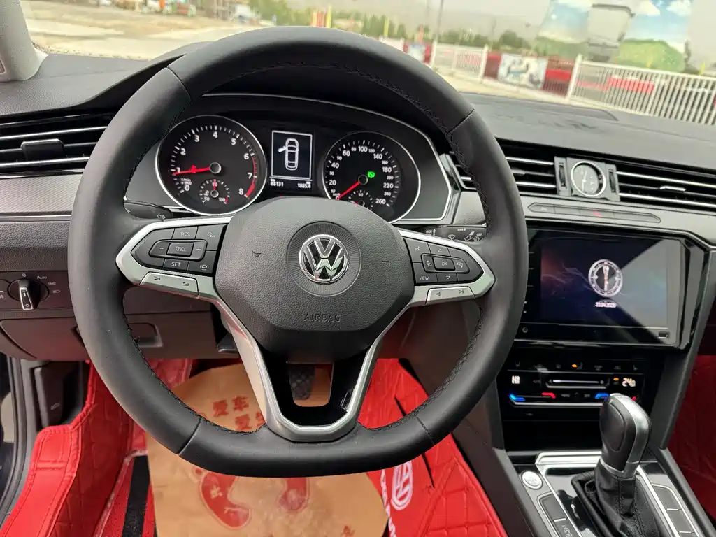 Magotan 2020 330TSI DSG leading model купить на сайте DeffCars