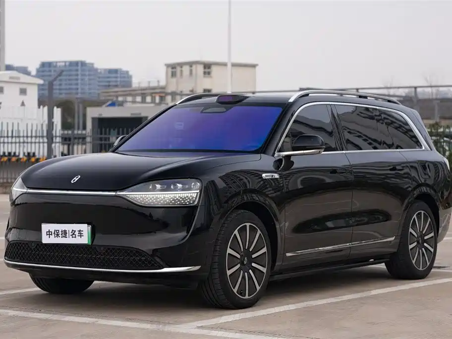 Wenjie M9 2025 extended range Ultra version 52kWh 6-seater version (192-line lidar) купить на сайте DeffCars
