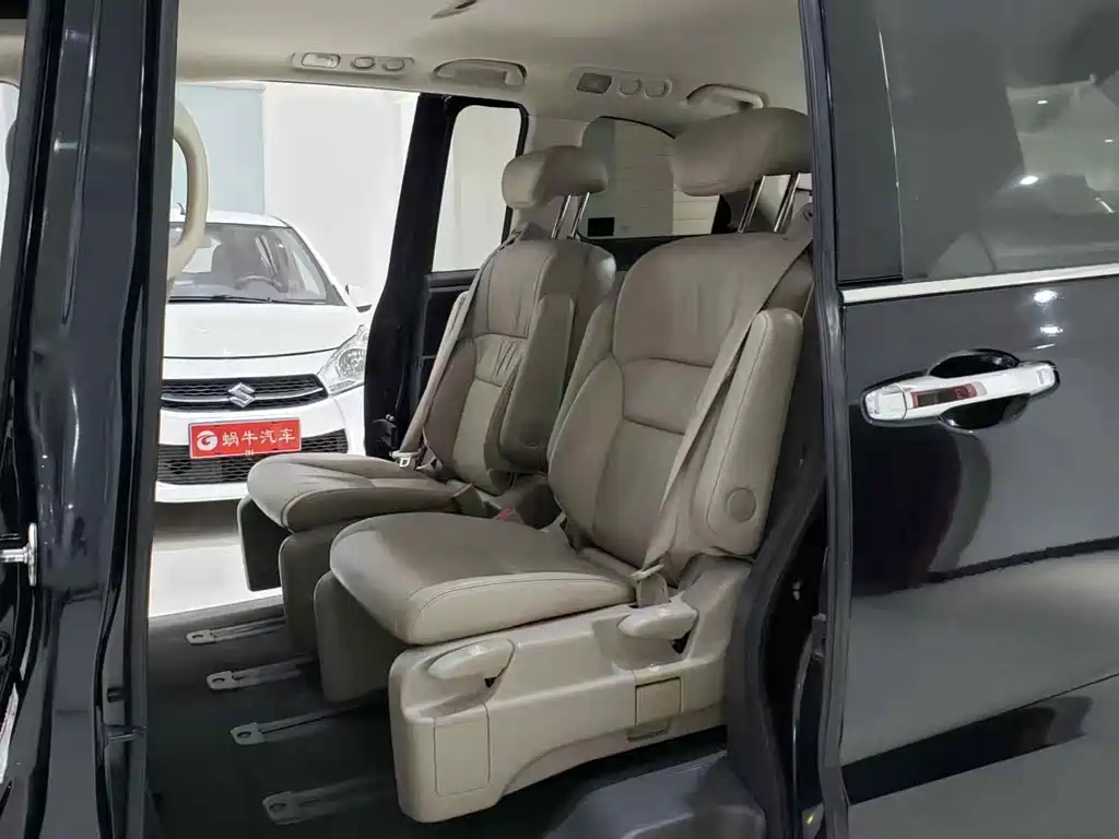 Odyssey 2015 facelift 2.4L luxury version купить на сайте DeffCars
