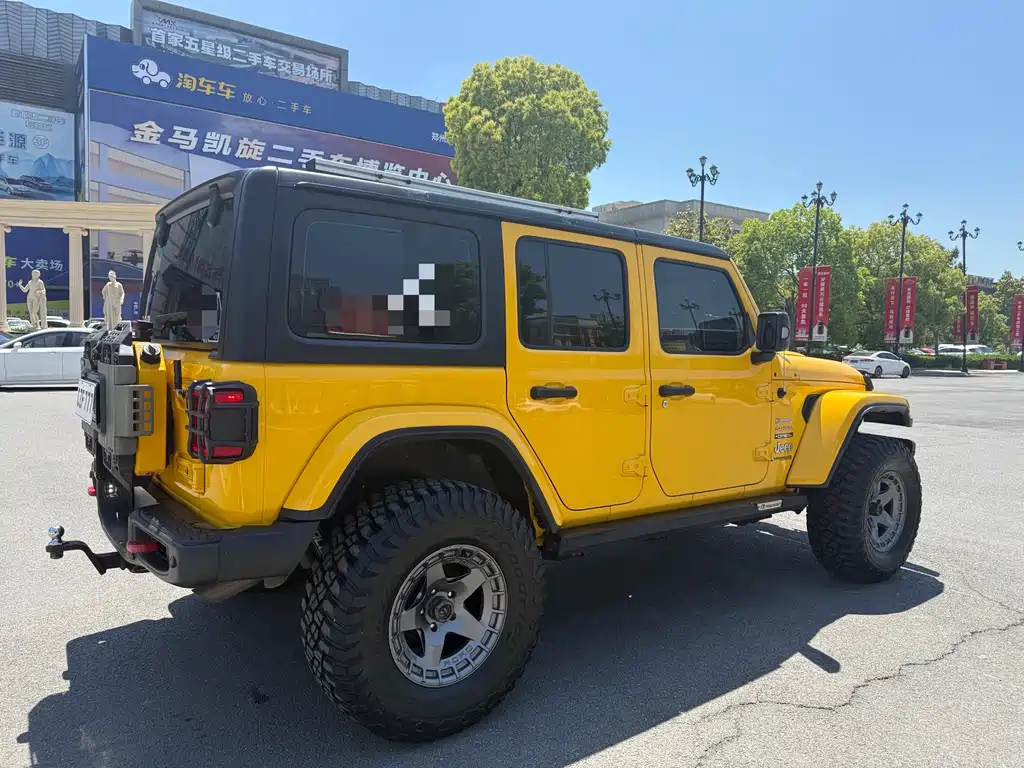 Wrangler 2021 2.0T Sahara four-door version купить на сайте DeffCars