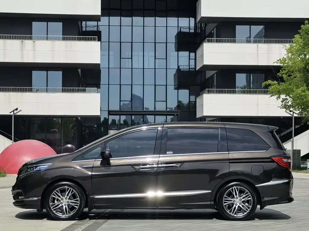 Alison 2019 2.0L Hybrid Deluxe Edition купить на сайте DeffCars