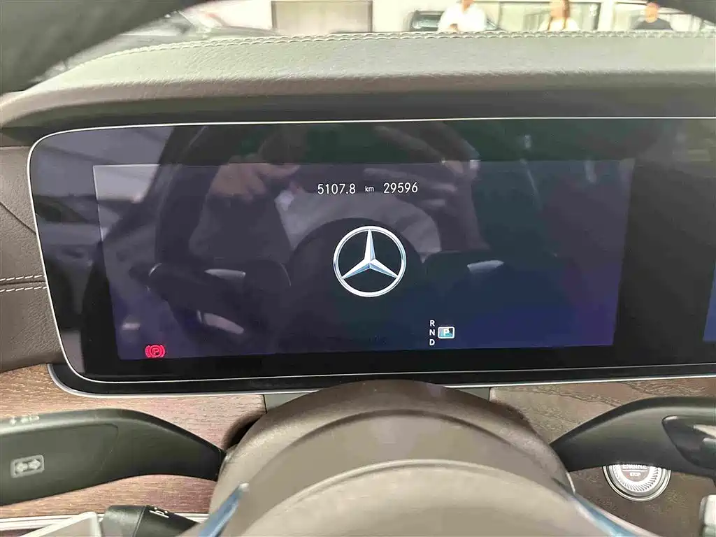 Mercedes-Benz E-Class 2023 E 300 L Luxury Model купить на сайте DeffCars