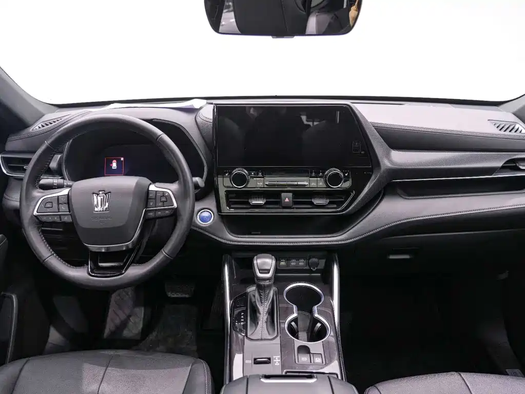 Crown Lufang 2021 2.5L HEV four-wheel drive premium version купить на сайте DeffCars