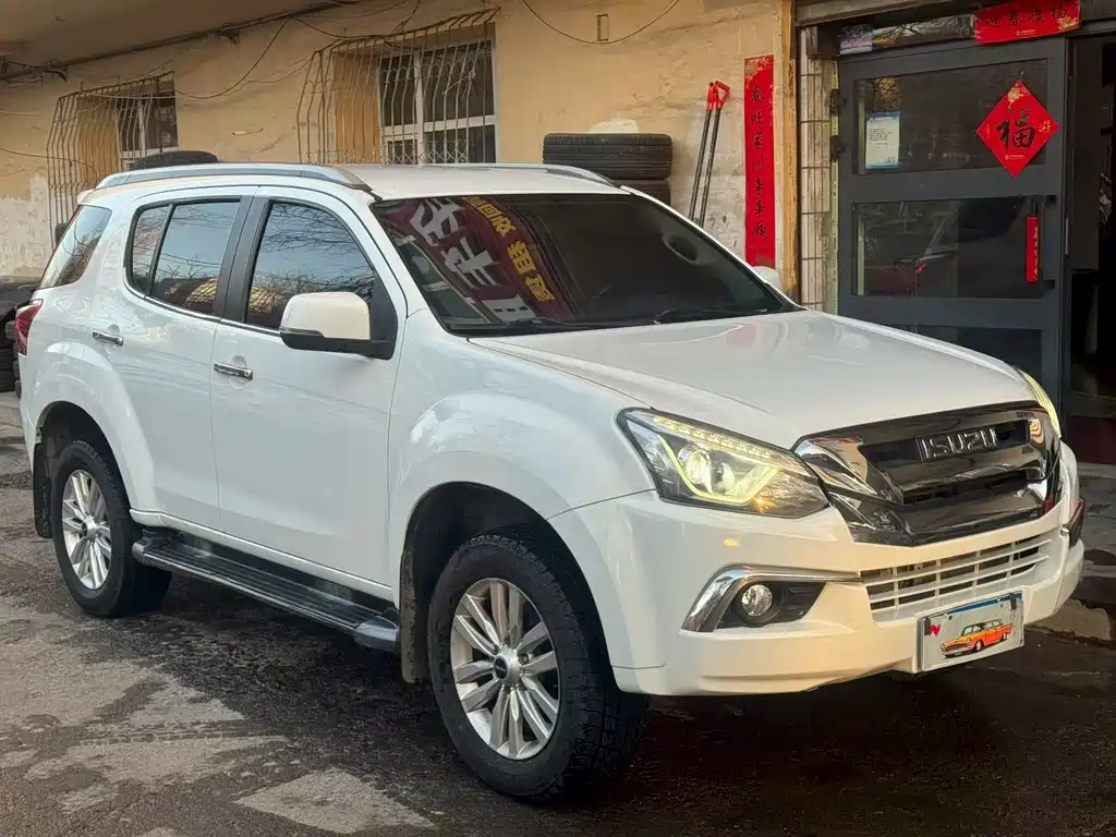 mu-X Shepherd 2020 1.9T diesel automatic four-wheel drive version 5 seats National VI купить на сайте DeffCars