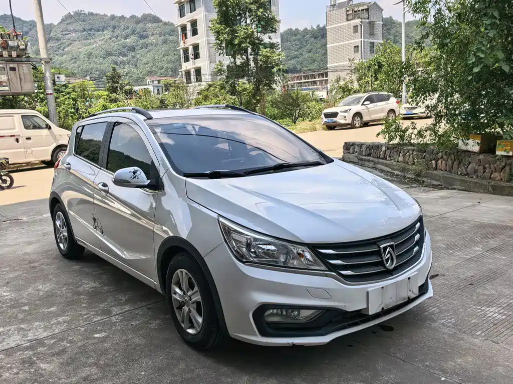 Baojun 310 2016 1.2L manual luxury model купить на сайте DeffCars