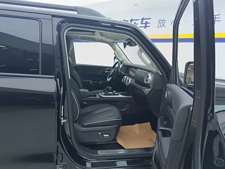 Tank 300 2021 Off-Road Version 2.0T Conqueror купить на сайте DeffCars