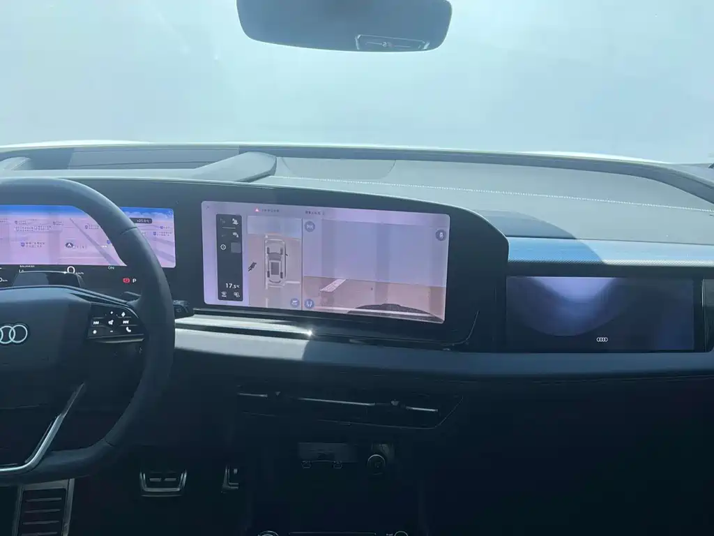 Audi Q6L e-tron 2026 first pilot version купить на сайте DeffCars