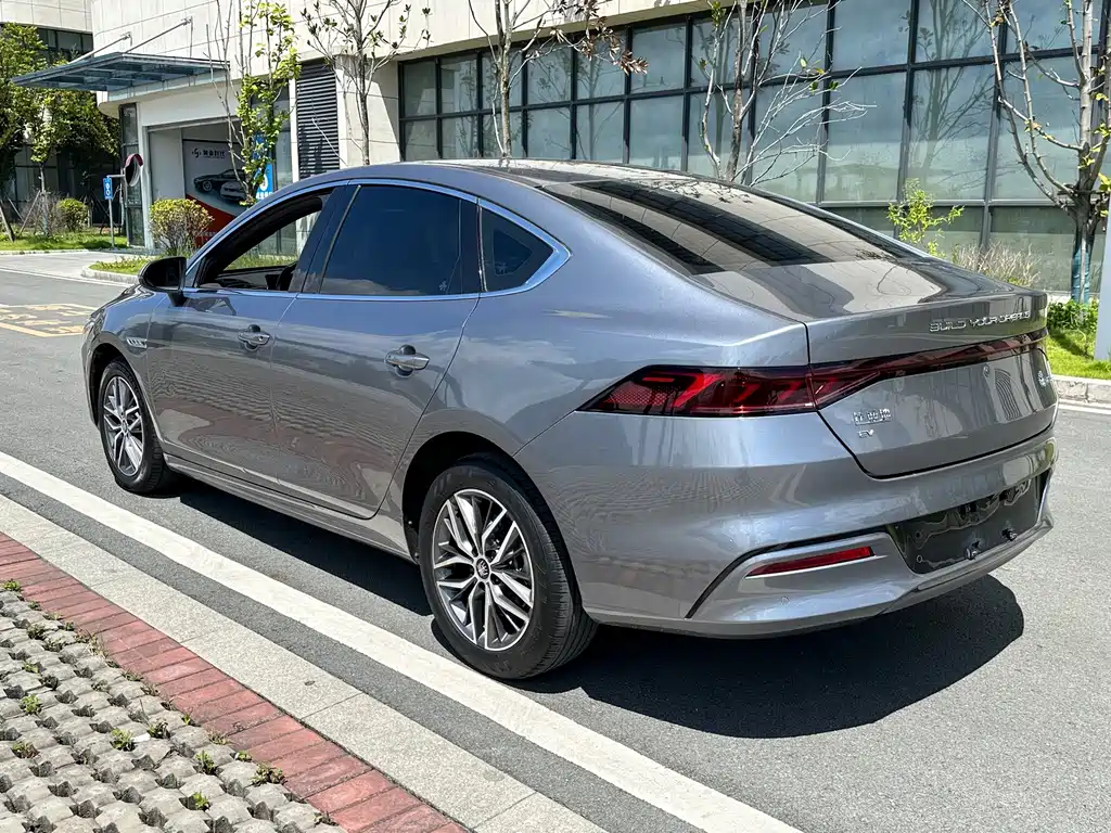 Qin Plus 2023 Champion EV 420km Transcendental купить на сайте DeffCars
