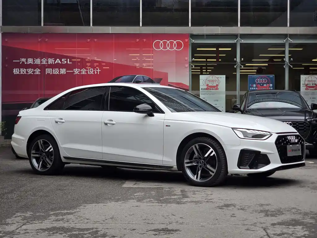 Audi A4L 2023 40 TFSI luxury and dynamic model купить на сайте DeffCars
