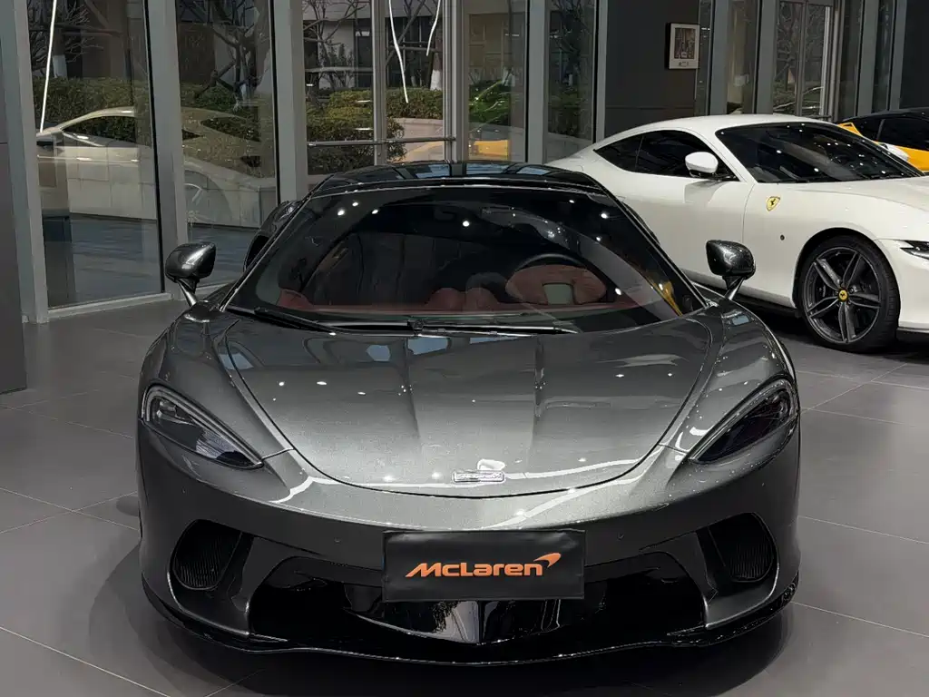 McLaren GT 2019 4.0T standard model купить на сайте DeffCars