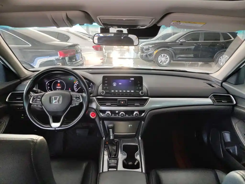 Accord 2018 260TURBO Deluxe Edition National VI купить на сайте DeffCars
