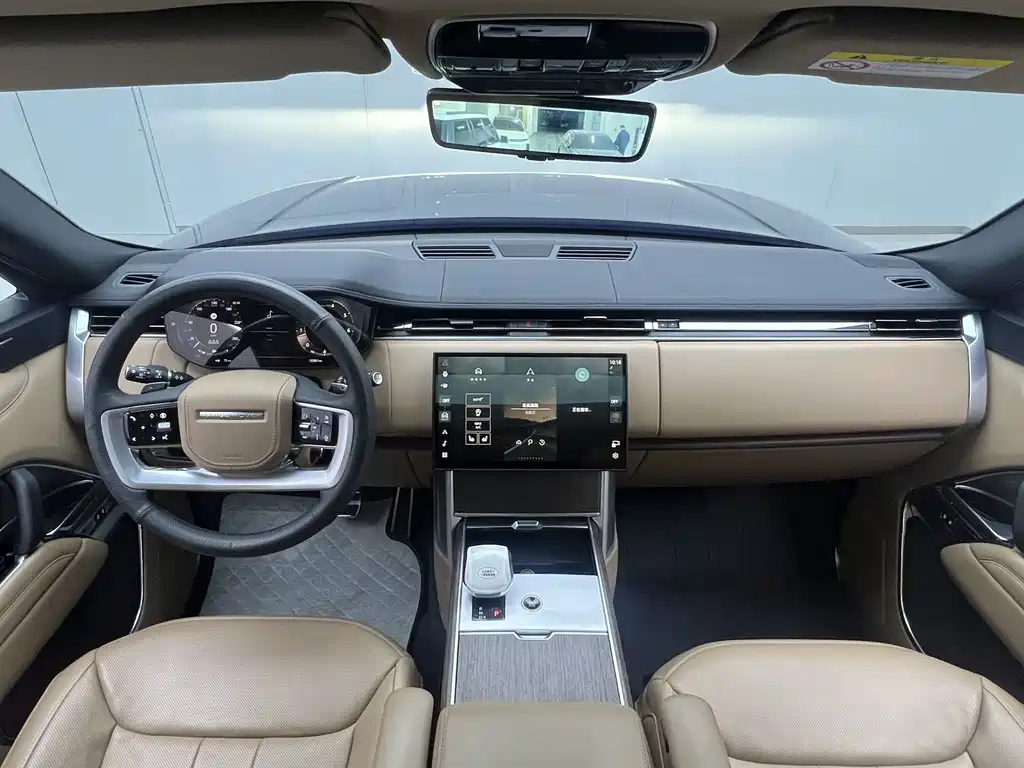 Range Rover 2024 3.0 L6 360PS Grand Edition купить на сайте DeffCars