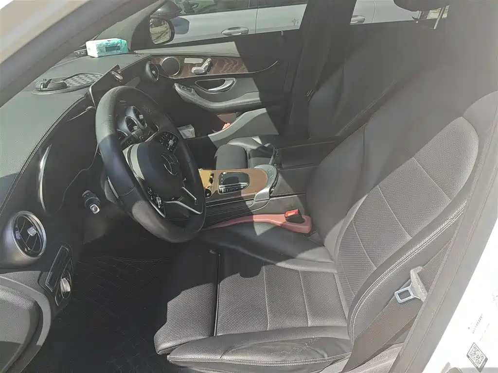 Mercedes-Benz GLC 2020 GLC 260 L 4MATIC luxury model купить на сайте DeffCars