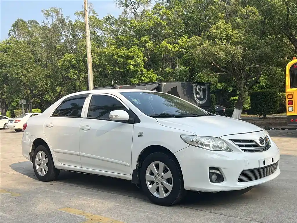 Corolla 2013 Special Edition 1.6L Automatic to Cool GL купить на сайте DeffCars