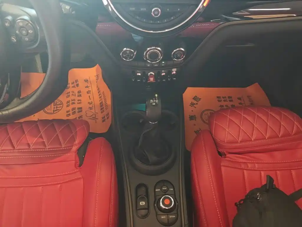 MINI COUNTRYMAN 2018 1.5T COOPER ALL4 Classic купить на сайте DeffCars