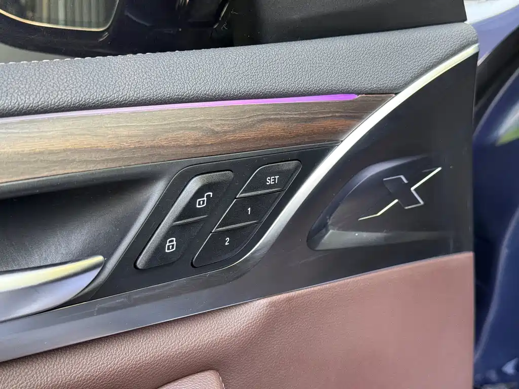 BMW X3 2019 xDrive28i Luxury Package купить на сайте DeffCars