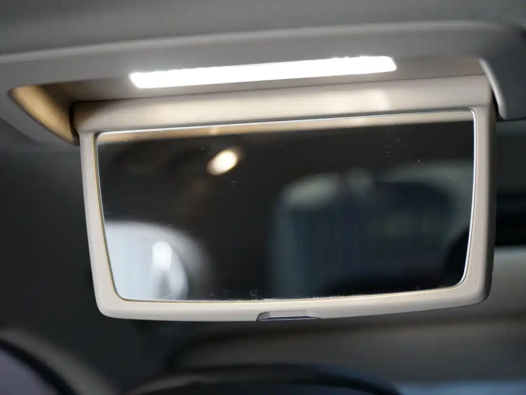 BMW 7 Series 2021 730Li Luxury Package купить на сайте DeffCars