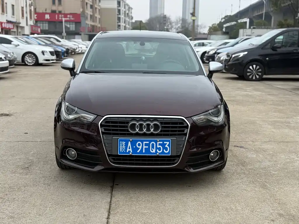 Audi A1 2014 30 TFSI Sportback comfort model купить на сайте DeffCars