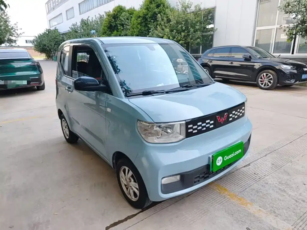 Hongguang MINIEV 2020 Free Model Lithium Iron Phosphate купить на сайте DeffCars