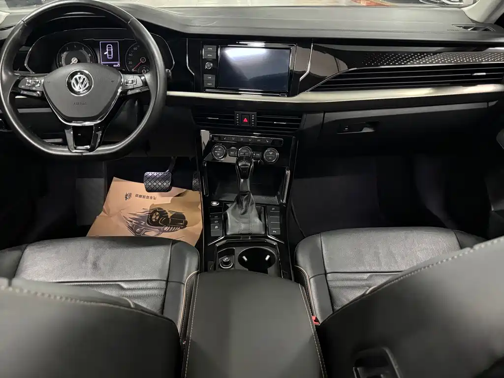 Passat 2019 330TSI Elite Edition Country VI купить на сайте DeffCars