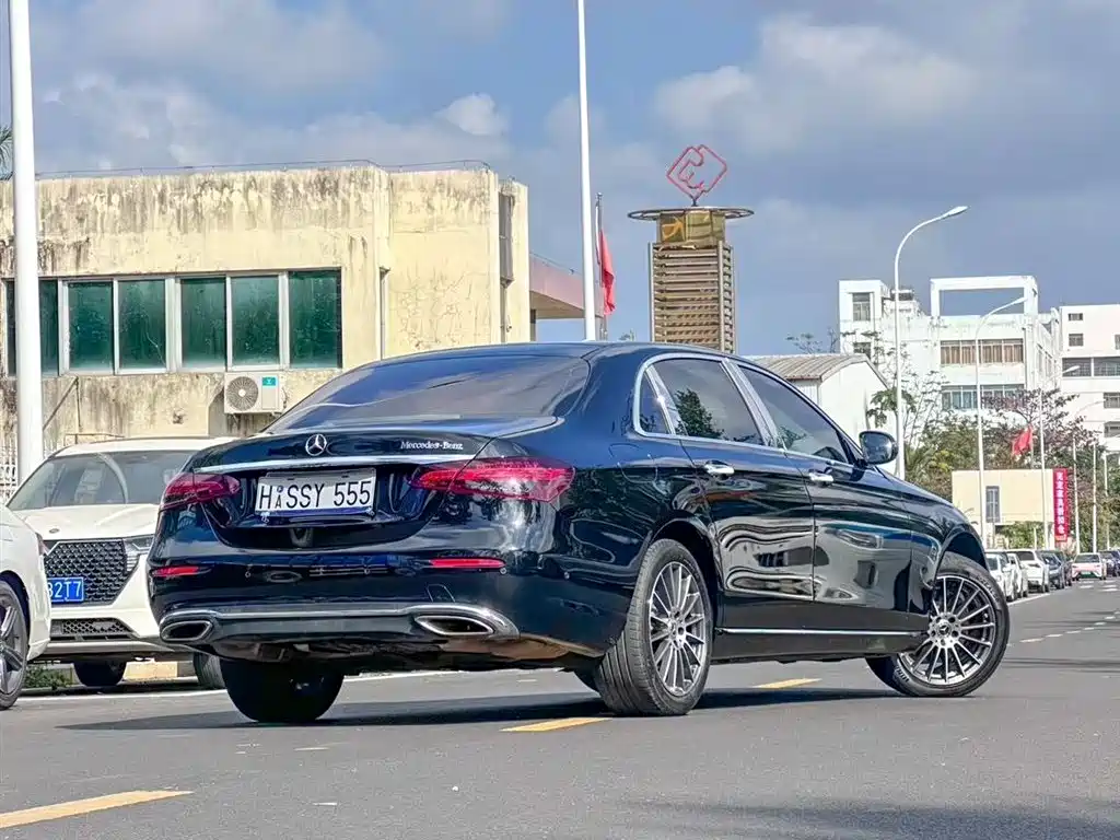 Mercedes-Benz E-Class 2023 E 260 L купить на сайте DeffCars