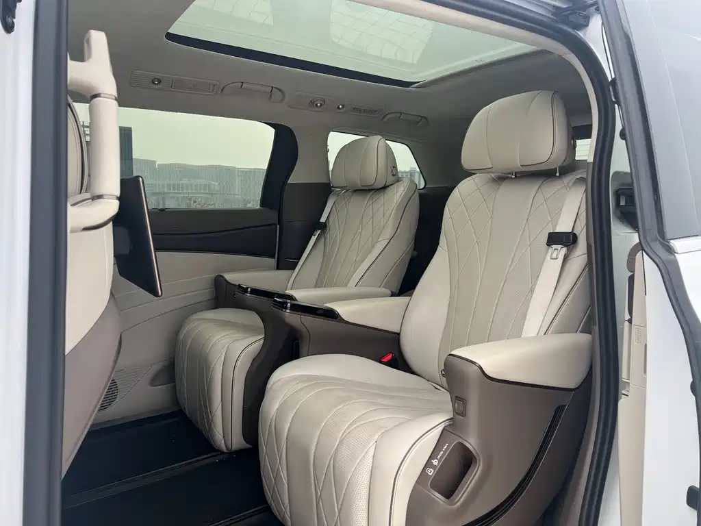 Denza D9 2022 DM-i 970 four-wheel drive flagship model купить на сайте DeffCars
