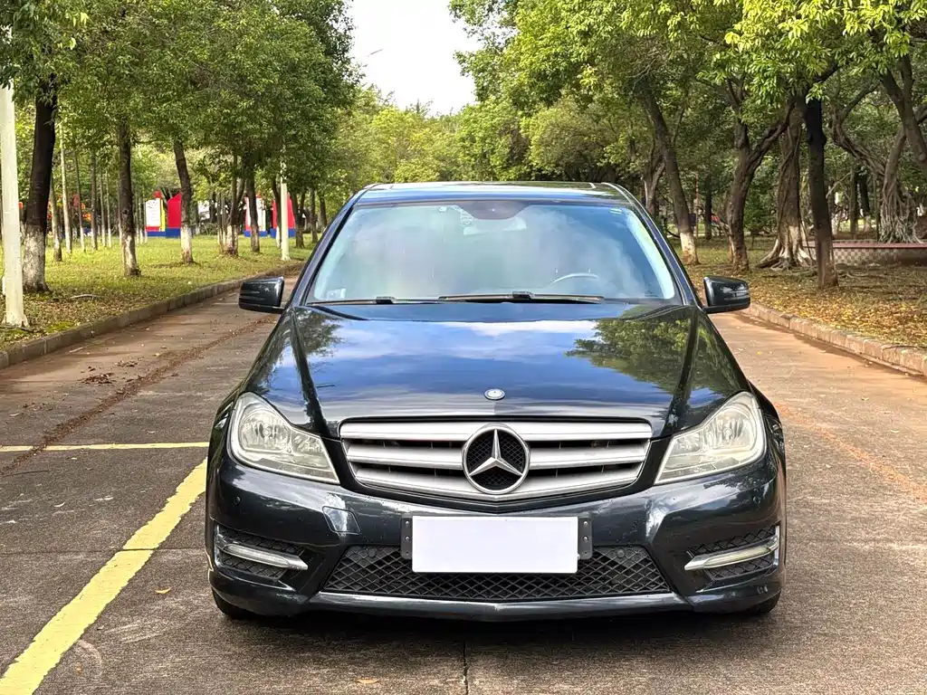 Mercedes-Benz C-Class 2013 C 180 Classic Grand Edition купить на сайте DeffCars