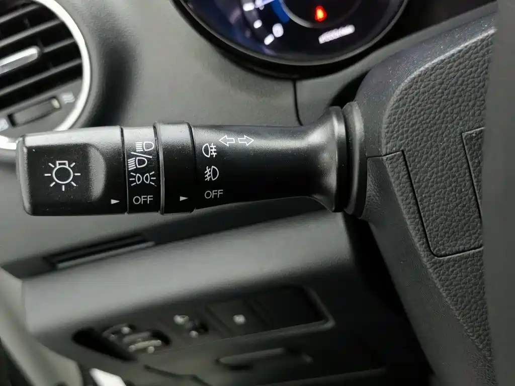 Changan CS15 2016 1.5L manual fashion version купить на сайте DeffCars