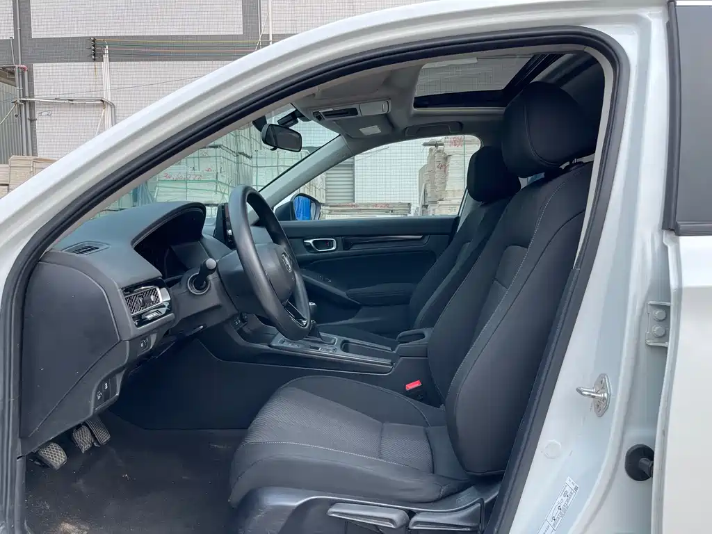 Stylish 2022 240TURBO Manual Exclusive Edition купить на сайте DeffCars