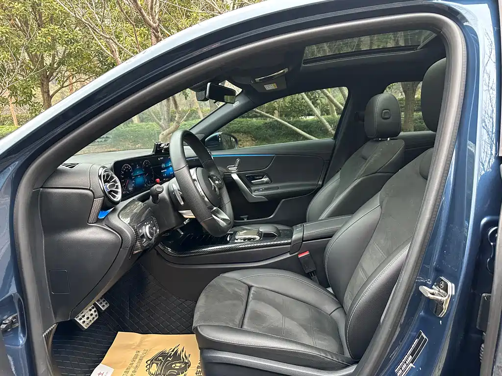 Mercedes-Benz A-Class 2019 A 200 L Sports Sedan купить на сайте DeffCars