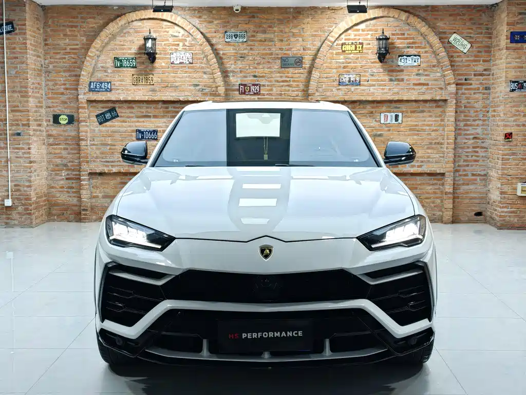 Urus 2021 4.0T V8 купить на сайте DeffCars