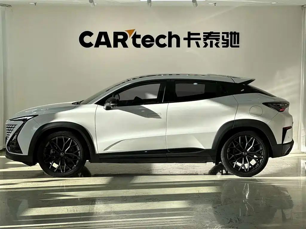Changan UNI-T 2022 2.0T premium model купить на сайте DeffCars