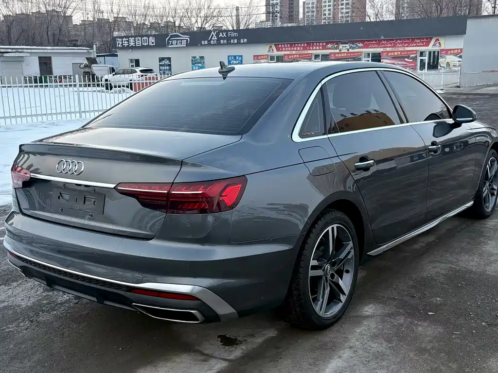 Audi A4L 2022 40 TFSI Fashionable and Dynamic купить на сайте DeffCars