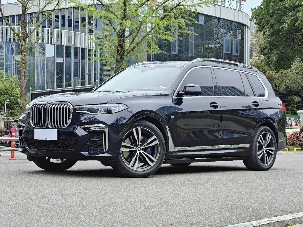 BMW X7 2021 xDrive40i Exclusive M Sports Package купить на сайте DeffCars