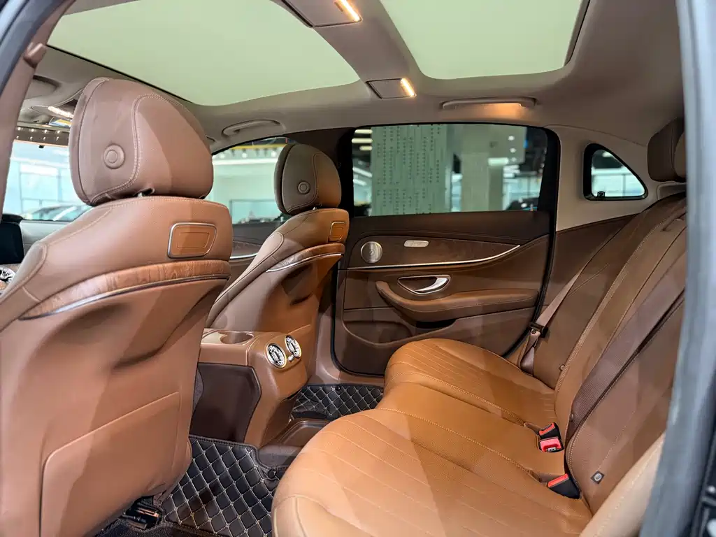 Mercedes-Benz E-Class 2019 E 200 L купить на сайте DeffCars