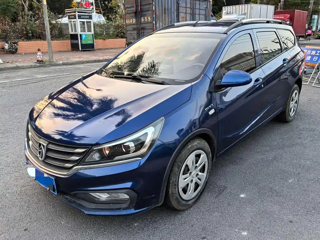 Baojun 310W 2017 1.5L Manual Comfort Type National V купить на сайте DeffCars