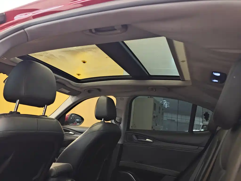 Stelvio 2017 2.0T 200HP Elite Edition купить на сайте DeffCars