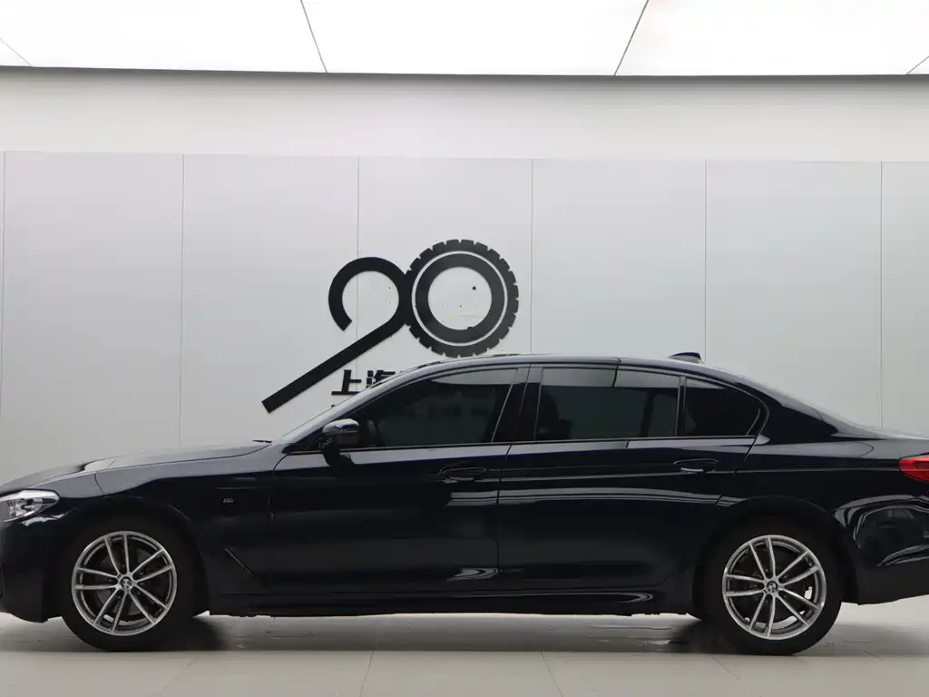 BMW 5 Series 2019 525Li M Sports Package купить на сайте DeffCars