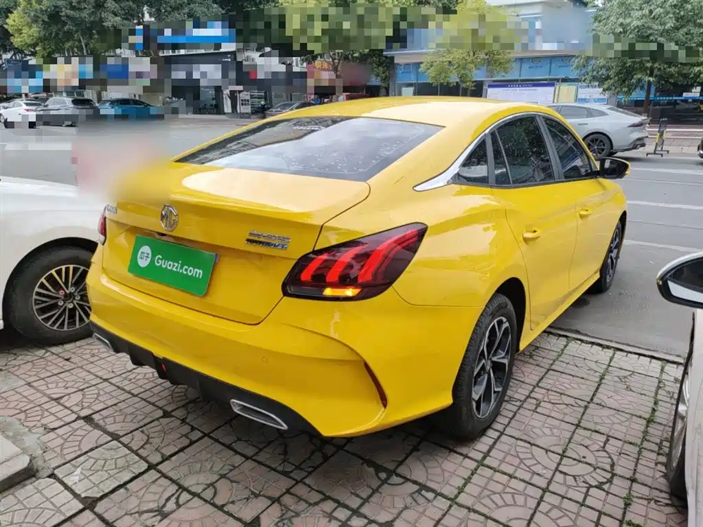 MG5 2021 facelift 180DVVT CVT Youth Deluxe Edition купить на сайте DeffCars